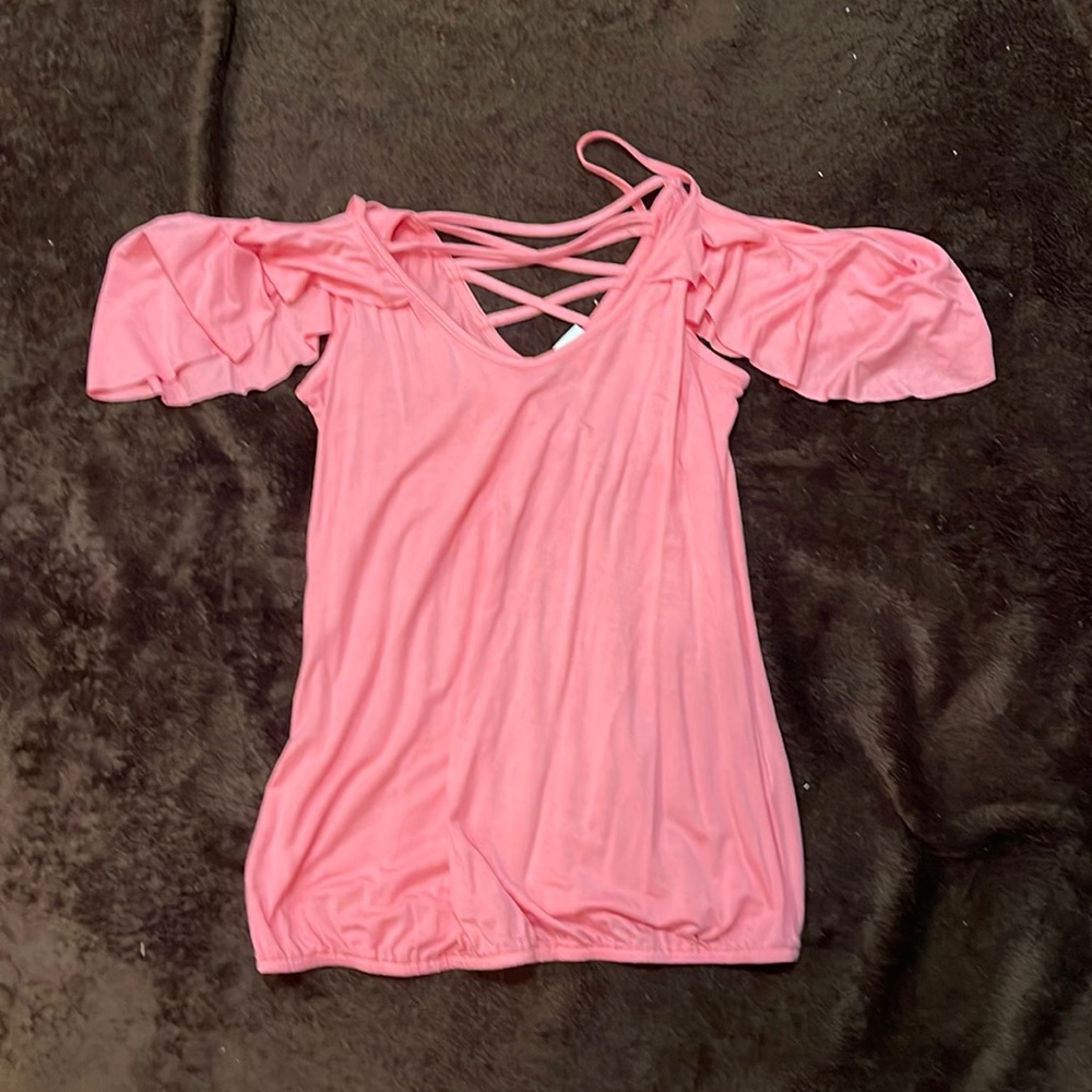 Pink short sleeve cotton top with wings size medium. New without tags